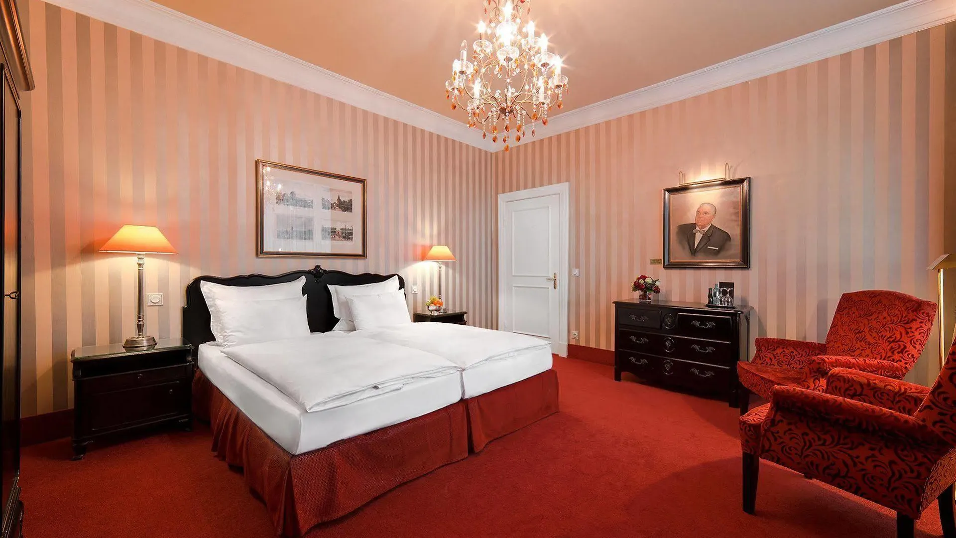 ****  Romantik Hotel Das Smolka Hamburg Germany